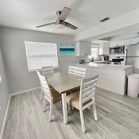 Sandy Beach Sunset East Clearwater Beach Exterior foto